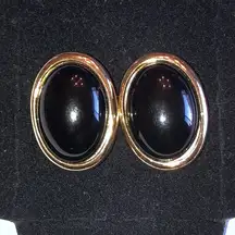 Trifari Vintage Gold Tone Retro Classic Oval Black Pierced Earrings