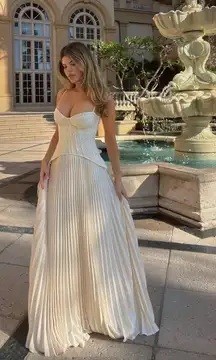 Daniella Lace Corset Pleated Maxi Dress - Cream