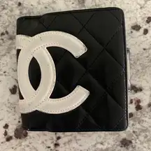 Chanel Authentic  CC Cambon leather quilted compact wallet