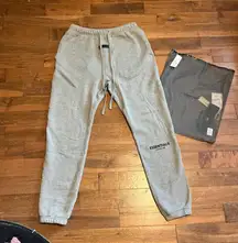 s FOG dark Oatmeal Cuffed Sweatpants Size Medium