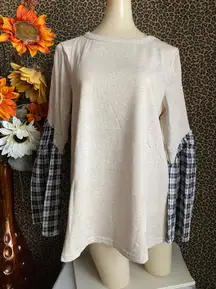 Doe & Rae ✅3/$30✅NWT  Oatmeal/Black Plaid Long Bell Sleeve Cotton Top | LARGE |