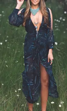 MEGHAN LA Tropical Split Long Sleeve High Low Dress Size S