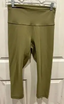 Lululemon Wunder Train‎ High-Rise Crop 21" Bronze Green size 10