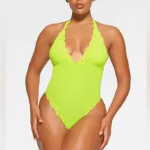 SKIMS Summer Mesh Lace Deep Plunge Thong Bodysuit in Highlighter. Size 2X
