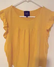 W5 yellow sleeveless,‎ ruffle top in medium