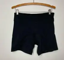 Athleta spin class soul cycling shorts padded size large