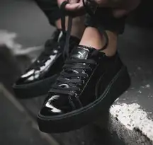 Fenty Puma by Rihanna Women's Creeper Crinkled Black Leather Size 7.5 Sneakers