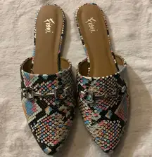 Fioni  Womens Gillian Bit Flat Mule SZ9 New
