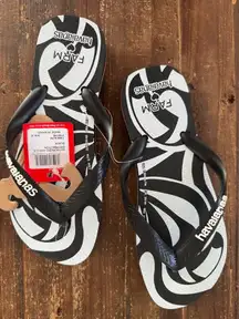 NEW! Havaianas x FARM Rio Tucanada Rainbow Flip Flop