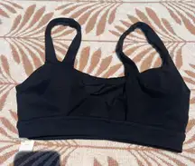 NWT ARIE BLACK BIKINI TOP 