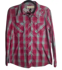 Bit and Bridle Women's Size L Pearl Snap Western Shirt Plaid Pink Embroidered