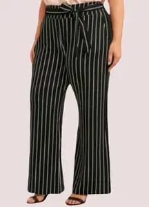 🌷Nwt! Terra & sky black wide leg pants with white stripes and tie waist!