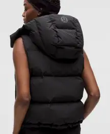 Lululemon Wunderpuff Cropped Black Vest 600 down filled size 14