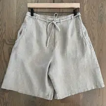 Vintage 100% Linen High-Waisted Textured Shorts in Khaki / Tan Size Large