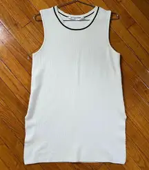 Athleta On the Town Cream with Black Trim Ribbed Knit Sweater Tunic Top Size M