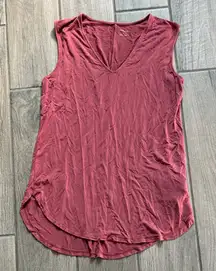 Daily Ritual Sleeveless V-Neck Tank Top - Burgundy