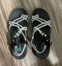 Sketchers Outdoor Lifestyle Sandals Size 8