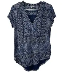 Lucky Brand Women's  Bandana Paisley Bohemian V-Neck Blue Gray Blouse Size Small