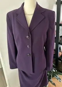 Evan picone purple skirt suit size 10p dress suit classy