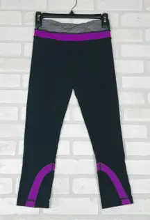 Lululemon Black Purple Athletic Capris Size 4 Zipper Pocket Yoga Running
