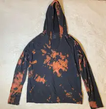 North Face Acid Wash Hooded Tee Large EUC CUSTOM