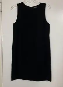 VINCE. Black sleeveless shift zip up leather trim dress size US 6