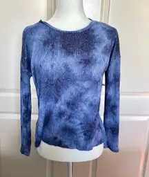 Blue washed long sleeve shirt