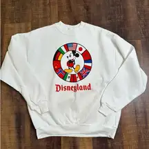 Vintage 90s Mickey Mouse Flag Disneyland Sweatshirt Size XL