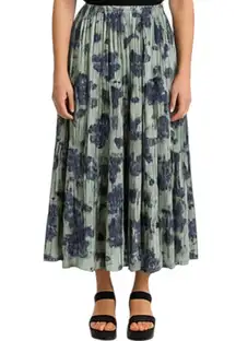 Double D Ranch Floral Maxi Tiered Skirt Elastic Waistband White Blue Small