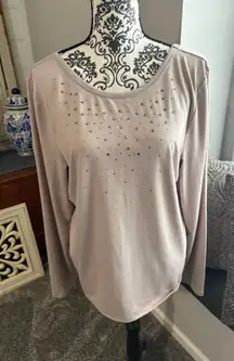 Victoria’s Secret size XL gray top with sequins 