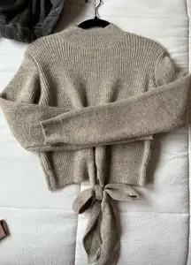 Sadie and Sage tan sweater
