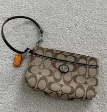 wristlet