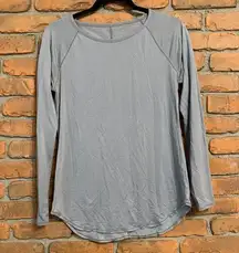 Athleta Women Small Chanti Top Gray Striped Long Sleeve Athletic Tee Performance