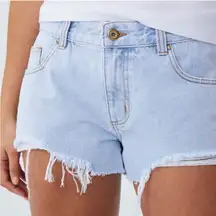 Cotton On Frayed Mid Rise Shorts sz 6 Jean Cut Off Shoes Denim Shorts