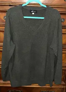 NWOT! Soft by NAADAM 100% Cashmere Essential V-Neck Pullover Sweater