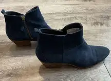 Carleton Suede Side Zip Ankle Boot Size 10