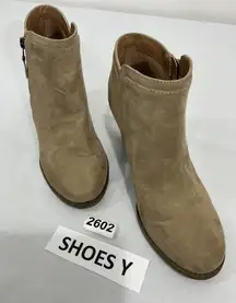 Womans Time & Tru Tan 10 Wedge Ankle Boots