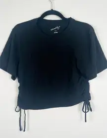 Universal Thread Lot of Short‎ Sleeve Cropped Tees Sz M