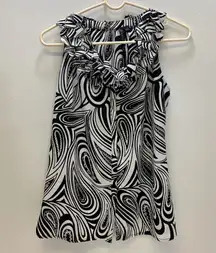 Inois Women Black And White Sleeveless Top Size medium