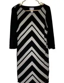 Robbie Bee Women's Size 8 Black and Tan Chevron Pattern Dress