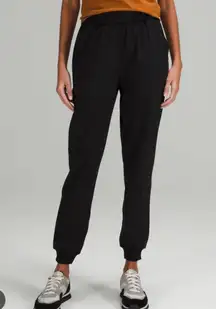 Lululemon Stretch High-Rise Full Length Jogger Pants Size 2