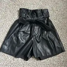 🦋 NWT Zenana Faux Leather High Waist Shorts Casual Concert Party Holiday XS