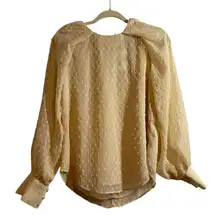 Womens Top XS Cream Long Sleeve Clean Girl Old Money Blouse Career Office Modest