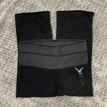 Capri Fold Over Waist Black and Dark Gray Pants Size Medium