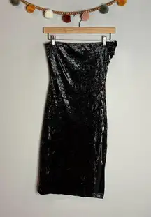 House of CB black velvet strapless gold chain lace up midi dress