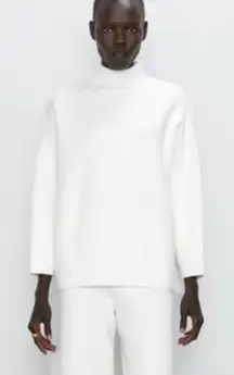 Zara Soft‎ High Neck Sweater in Ivory Size Small