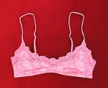 SKIMS lace scoop bralette in bubble gum snowflake size M