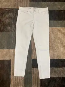 White Skinny jeans 