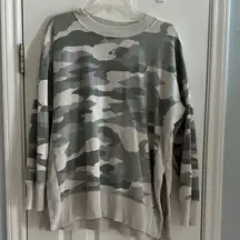 Aerie Camo Crewneck Oversized Ribbed  Sweatshirt Olive Green Beige Women’s M
