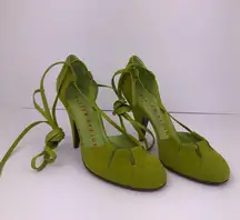 Walter Steiger Chartreuse Suede Lace Up Pumps NWOB Sz. 38 NWOB